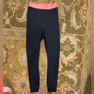 Outdoor voices black leggings with pink waist line size XS